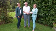 £500 donated to LRSN from Baston Show